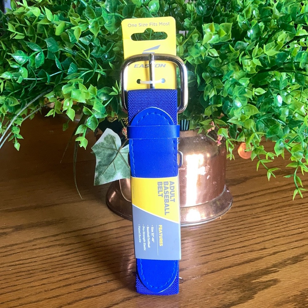 10/$13 NWT Easton Adult baseball belt - royal blue